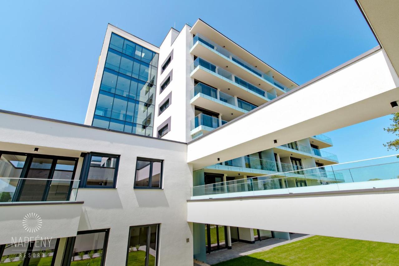 Bonnie-Premium Lelle Waterfront Private Apartment بالاتوليلّي المظهر الخارجي الصورة
